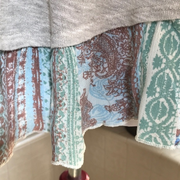 ODDY cute cream top with blue/brown/green bottom - Picture 2 of 5